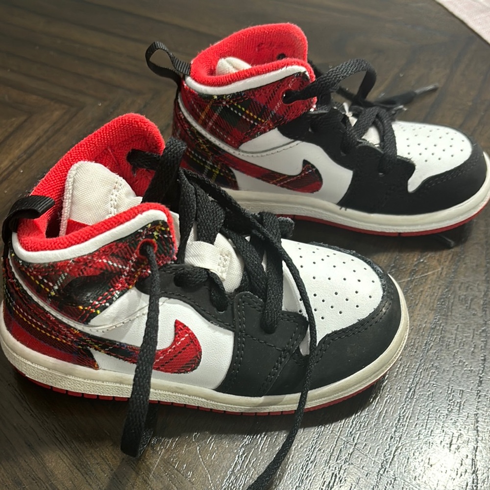 TODDLER- Nike Air Jordans